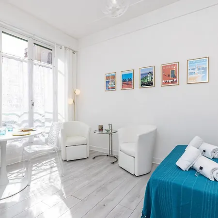 37 Lamartine - Magnifique Art Deco - Centre-ville Apartment *